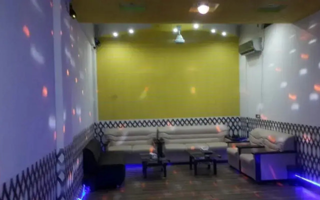 Hotel Maa Inn