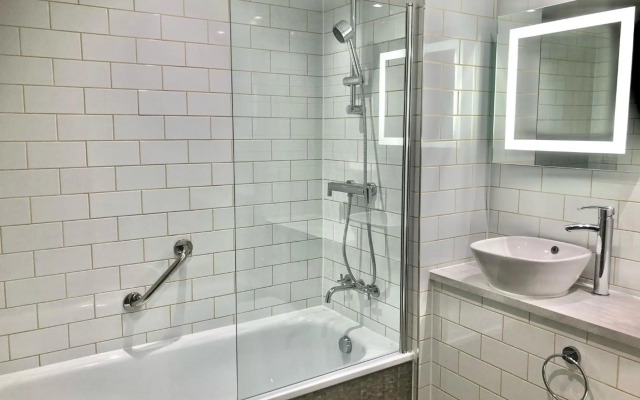 Hellidon Lakes Golf & Spa Hotel