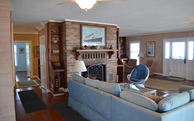 Sea Cliff - 4 Br Home