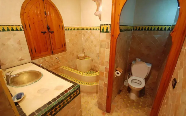 La Villa du Lac- Guest House