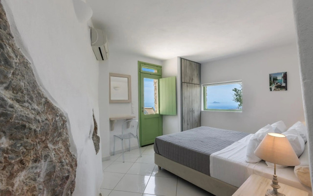Zatrikion Villas Santorini