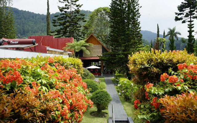 Hotel Indah Palace Tawangmangu
