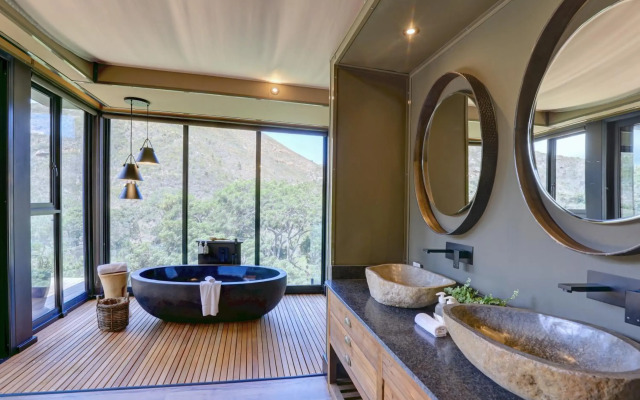 Botlierskop Private Game Reserve