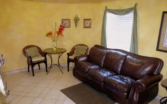 Baja 305 - 2 Br Condo