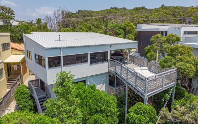 Sunshine Beach Shack
