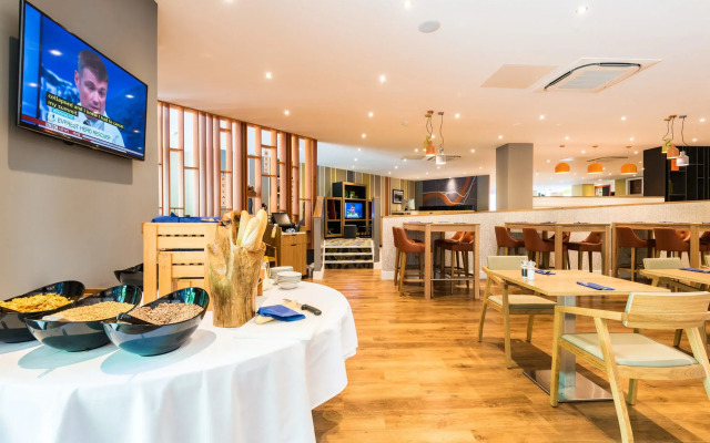 Holiday Inn Lancaster by IHG