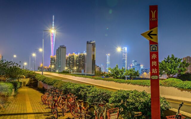 CHEERMAY HOTELS (Guangzhou Pazhou Exhibition Center Chigang Metro Station)