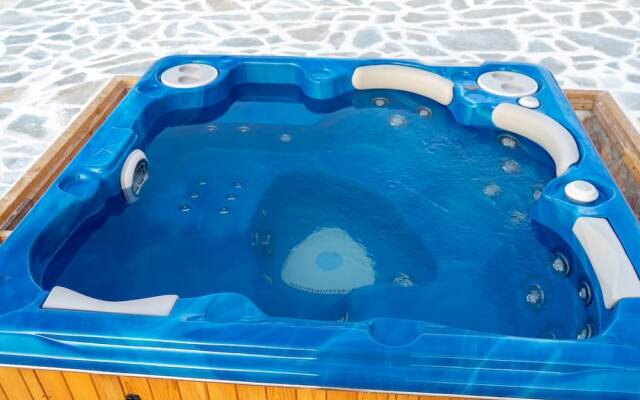 Beautiful Apartment in Greece With Swimming Pool