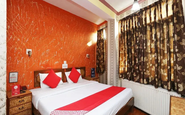 Oyo 24966 Grand Hotel And Restaurant