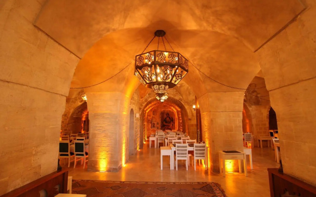 Tughan Hotel