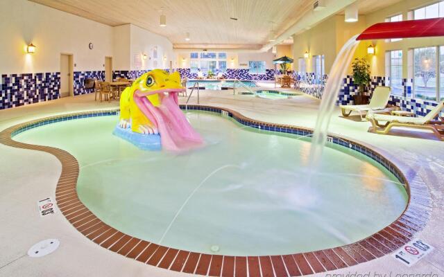 Country Inn & Suites by Radisson, Portage, IN