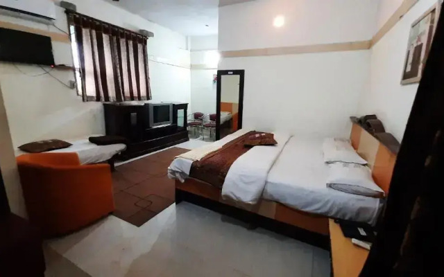 Royal Mughal by OYO Rooms