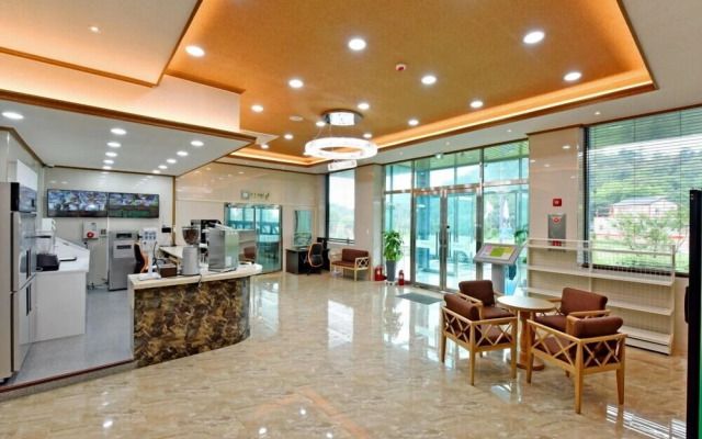 Erefarm Hostel