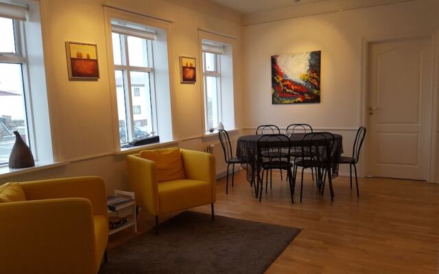 Gallery Guesthouse