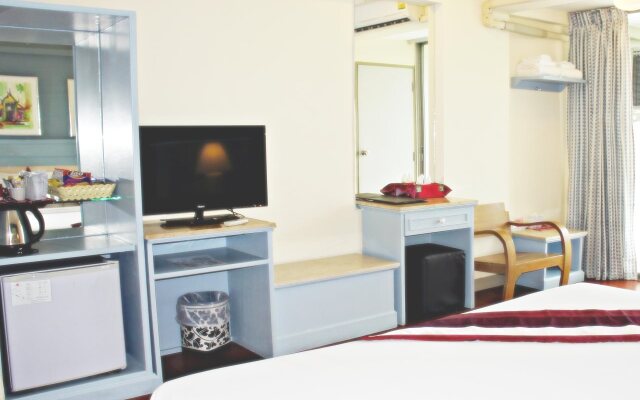 Lamphun Will Hotel