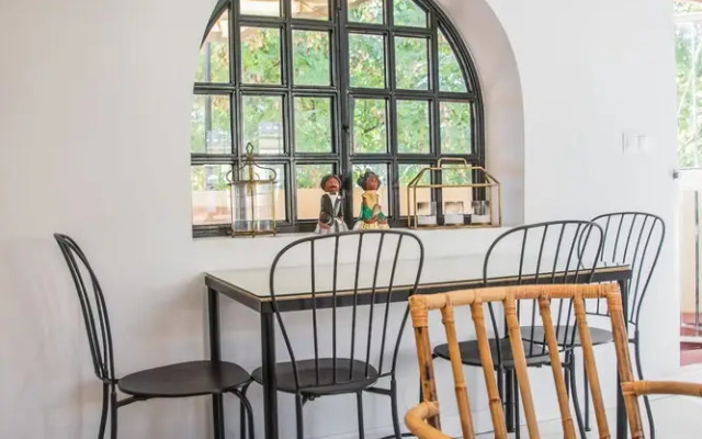 Riverside Central Colon Penthouse