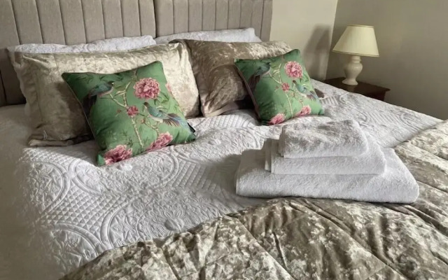 Glen Lyon Lodge Bed & Breakfast