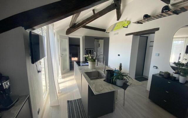 Rooftop Openspace With Balconies, Parking and bbq