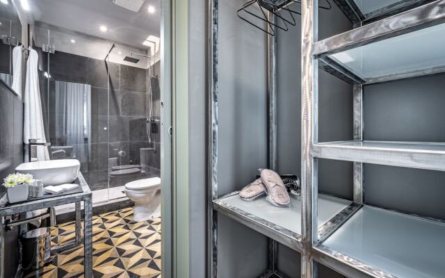 Mama's Home Florence