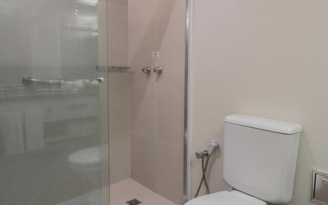 Hotel Deville Prime Porto Alegre