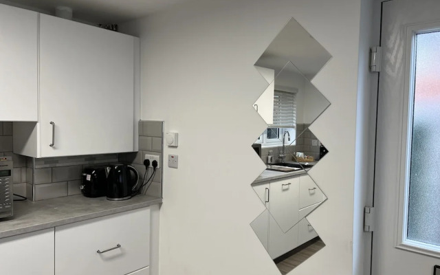 Inviting 1-bed Studio in Manchester & Feel at Home