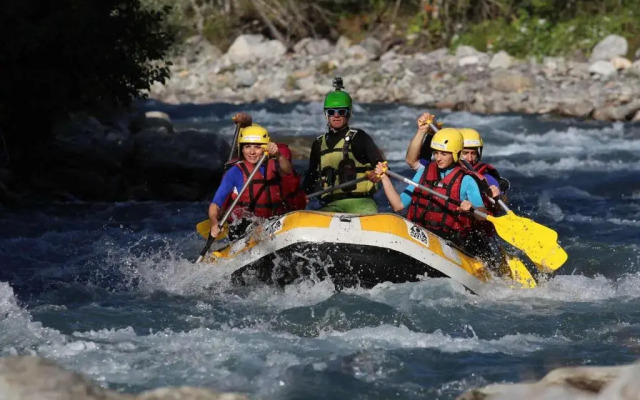 Appartement Serre Chevalier, 1 pièce, 4 personnes - FR-1-330F-163