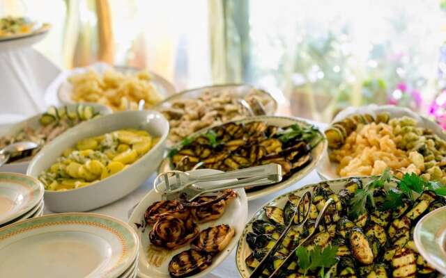 Mion Hotel & Sanìo Restaurant