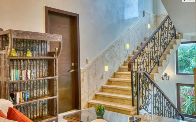 Mansion Villa in Soliman Bay for 34 guests!