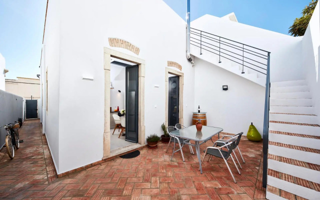 Pereiras House of Charm - Downtown