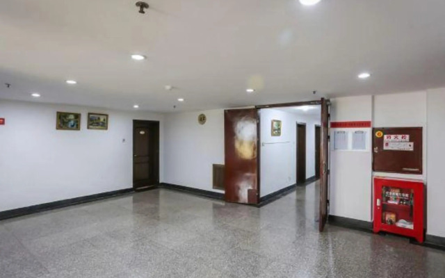 Chengdu Fuyuan Hotel (Chunxi Road Taikoo Li)