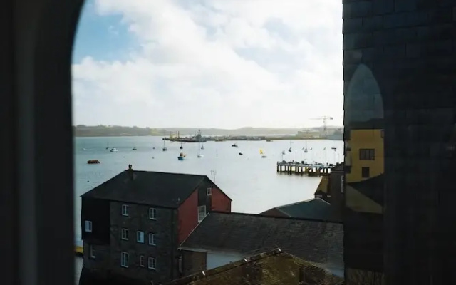 The Old Pirates Lookout