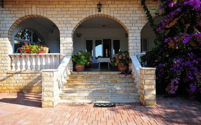 Rooms & Restaurant Matanovi Dvori