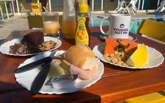 Pousada Fast Inn