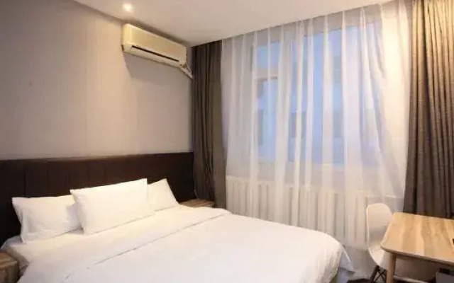 Hanting Premium (Fengcheng Pedestrian Street)