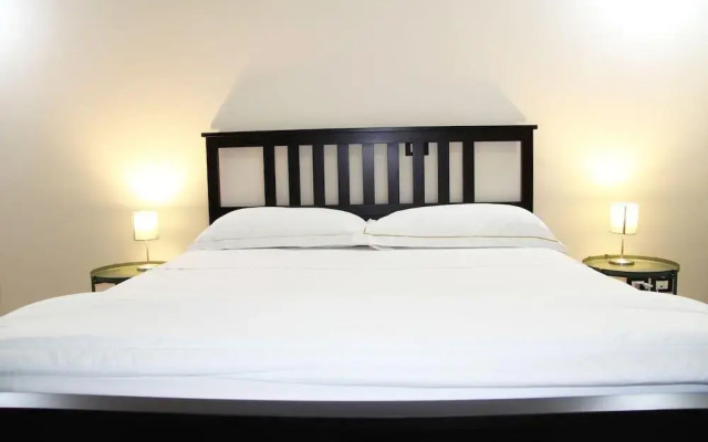 Urban Pop Hostel & BnB