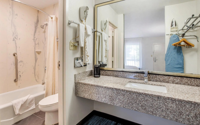 Quality Inn Mount Airy Mayberry