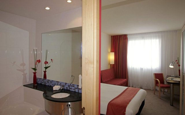 Holiday Inn Express Barcelona City 22@, an IHG Hotel