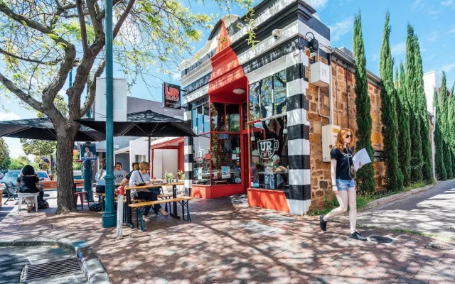 Oregano on Sussex-just off Melb st - Wifi - Netflix