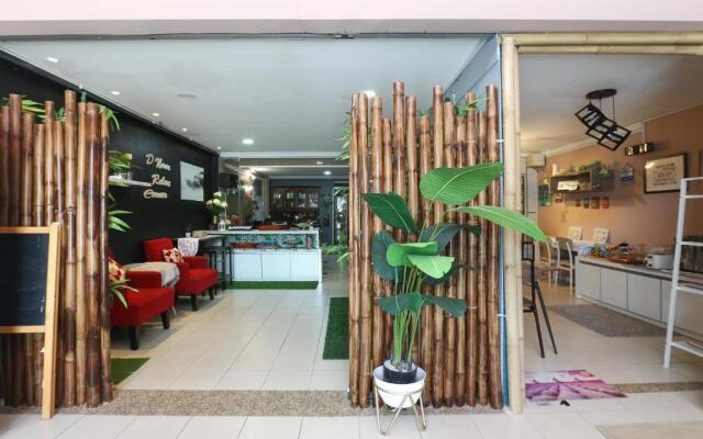 SPOT ON 89796 D'noor Budget Inn