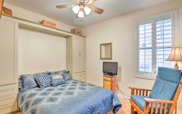 Pool, Balcony & Golf Course Views: Scottsdale Gem