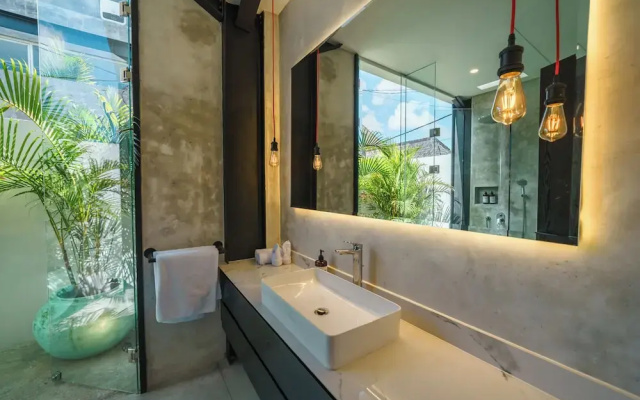 Villa Vantage 7
