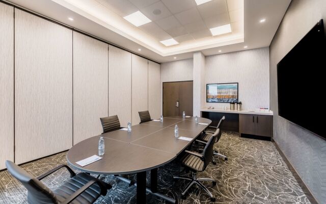 Hyatt House Winnipeg-South/Outlet Collection