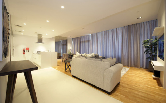 Luxury 2 Bedroom  In Blue Water Island 2