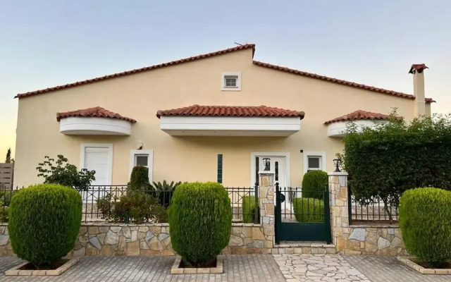 Theologos Guesthouse