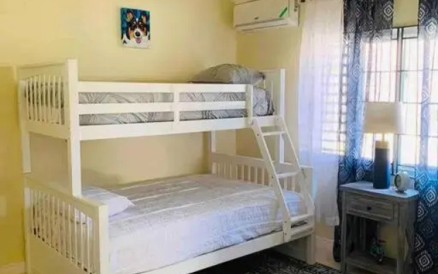 720 Sea Breeze Vacation Home