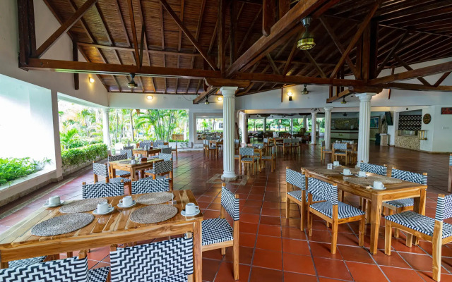 Hotel Cocoliso Island Resort