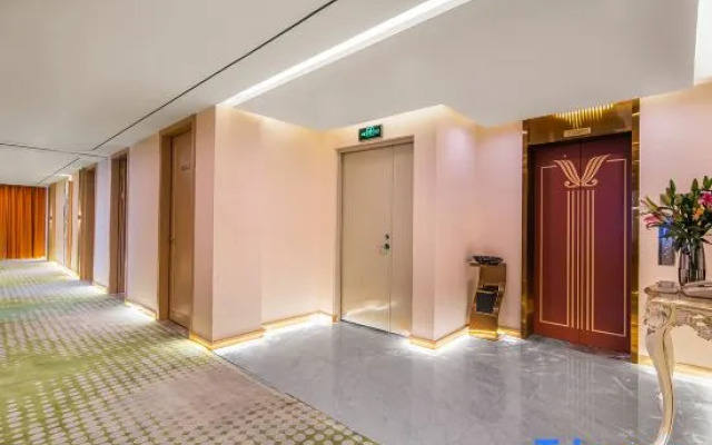 Vienna 3 Best Hotel (Huizhou Jichang Maan)