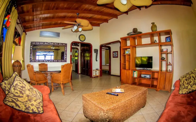 Marea Brava Hotel & Villas