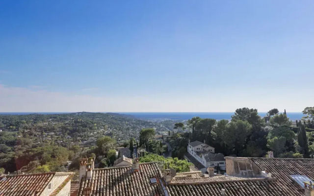 Mougins Luxury Retreats