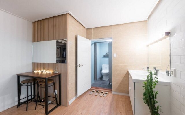 Hongdae Nanu Guesthouse Kpop